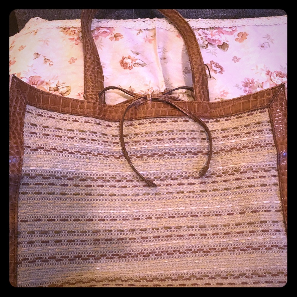 🔥2 for $15 Liz Claiborne Purse